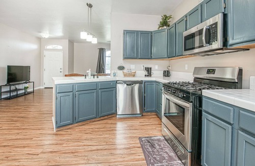 Roosevelt House | Beautiful home in Fresno