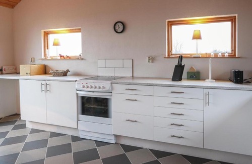 Glemminge House | Beautiful home in Glemmingebro with 2 Bedrooms, Sauna and WiFi