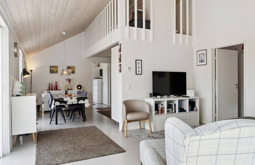 Hojby House | Beautiful home in Højby