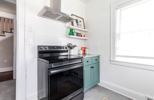 High Point House | Beautiful Home In High Point's Sherrod Park Historic District