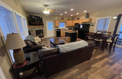 Sloans Valley House | Beautiful home in Lake Cumberland Resort