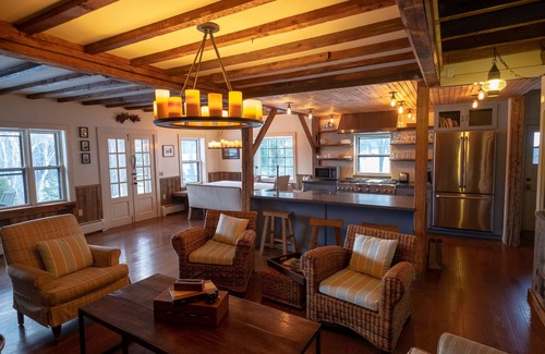 Manchester House | Beautiful home in Manchester Village with in-law suite