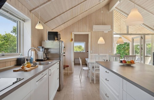 Faldsled House | Beautiful home in Millinge with WiFi