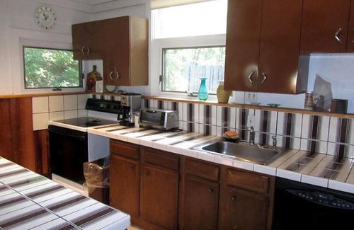 Wellfleet House | Beautiful Home in National Seashore Woods! Walk to Newcomb Hollow or Gull Pond