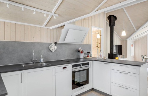 Pedersker House | Beautiful home in Nexø with WiFi