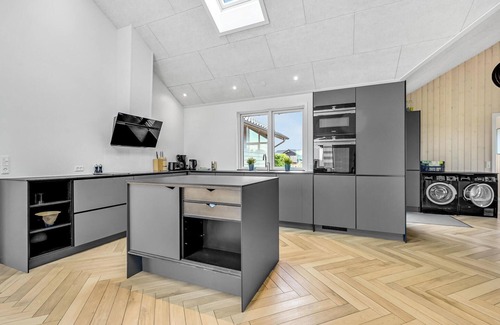 Tørresø House | Beautiful home in Otterup with sauna