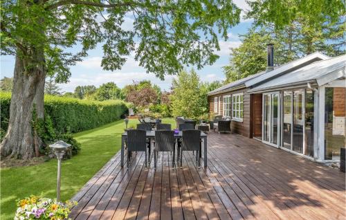 Hasmark Strand House | Beautiful Home In Otterup With Wifi