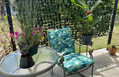 Port Malabar House | Beautiful home in Palm Bay convenient to Bayside Lakes Shoppes and golf courses.