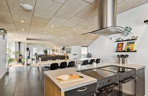 Stenbjerg House | Beautiful home in Snedsted with sauna