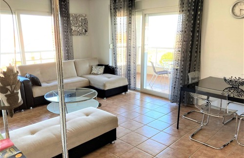 Side Apartment | Beautiful home in the popular TROPICANA community