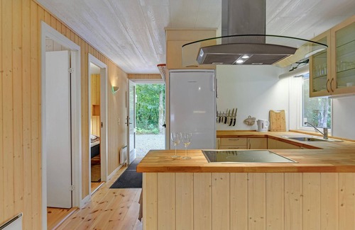 Arrild Ferieby House | Beautiful home in Toftlund with WiFi