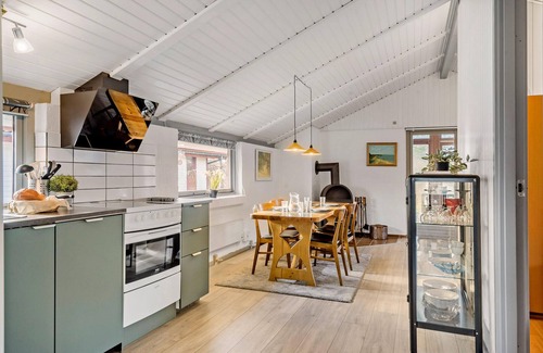 Sønder Nissum House | Beautiful home in Ulfborg with WiFi