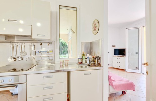 Muratori House | Beautiful home in Diano Calderina