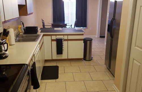 Greenville House | Beautiful Home located on the Golf Course (Greenville)