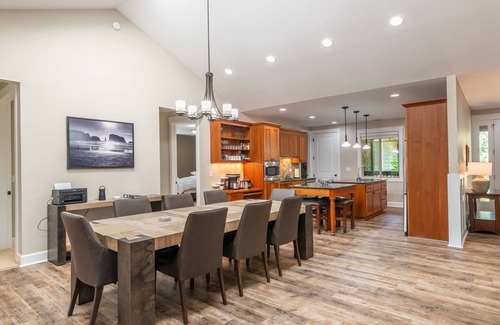 Bandon House | Beautiful home near Bandon Dunes