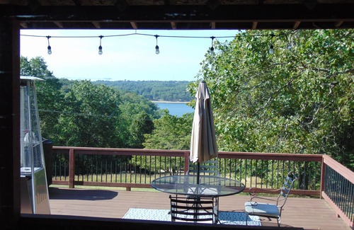 Rogers House | Beautiful Home on 18 acres with view of Beaver Lake and lake access.