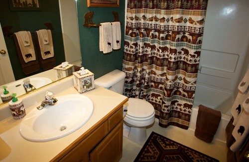 San Juan River Village House | Beautiful Home on San Juan River, Dancing River