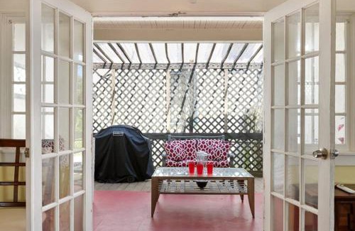 East Daytona House | Beautiful Home Steps from the beach + Side Porch