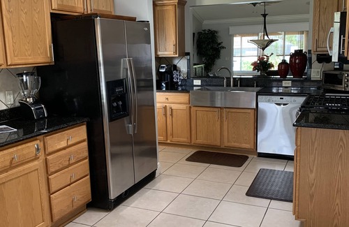 Virginia Trace House | Beautiful home within Walking distance to Sumter Landing