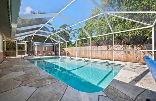 South Venice House | BEAUTIFUL HOME WITH HEATED POOL!