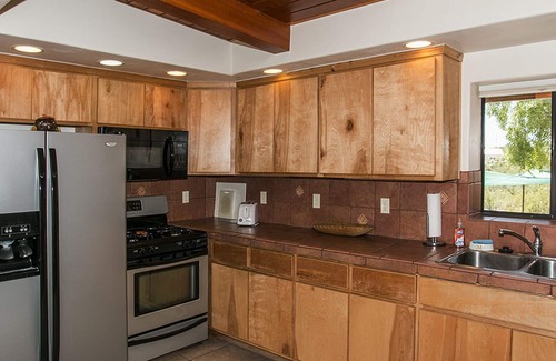 Tucson House | Beautiful home with pool, private, close to UA & Downtown, arts. Great prices!