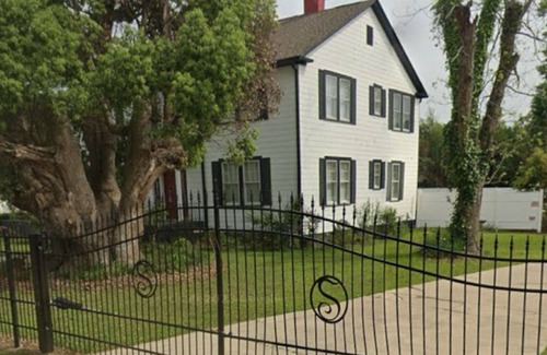 Cairo House | Beautiful Home with private gated entrance