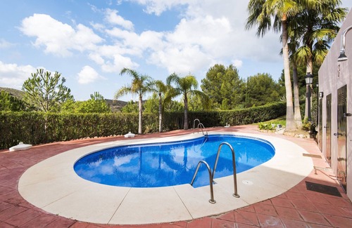 Alhaurin el Grande House | Beautiful House with Pool, Golf Course, Terraces, Wi-Fi and Air Conditioning