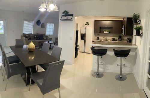 Douglas House | Beautiful house Coral Gables