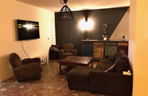 Plan-de-Cuques House | Beautiful house between countryside and town in a charming Provencal village