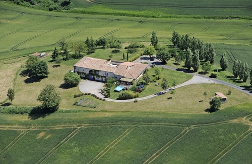 Grazac Cottage | beautiful house of 350m2, large spaces, heated pool, jacuzzi, sauna