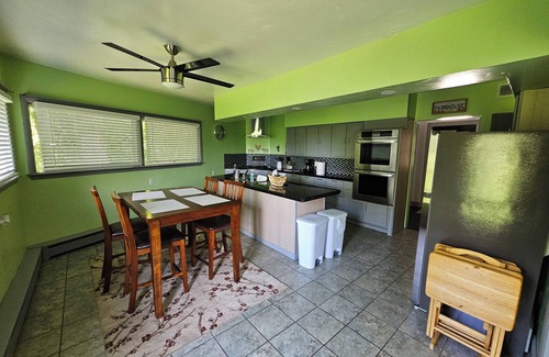 Green Bay House | Beautiful House overlooking the city of Green Bay