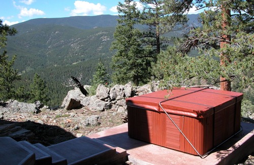 Bailey House | Beautiful House Overlooking Lost Creek Wilderness