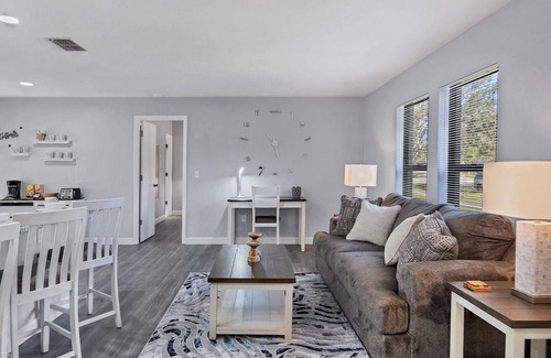 Fruitville House | Beautiful House with first class amenities on Sarasota County, Sarasota County House 1000