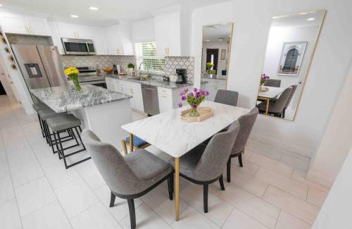 Tampa House | Beautiful House, Walking Distance to Stadium