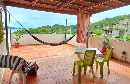 Taganga House | Beautiful house with amazing sea view in Taganga. Pet friendly!