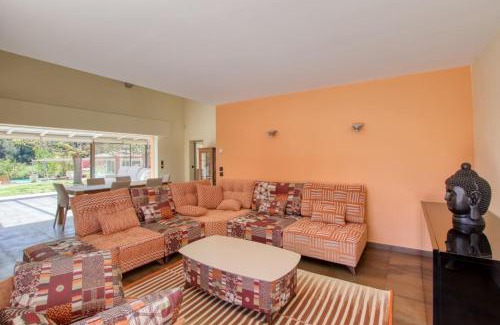 Ollioules House | Beautiful house with pool and garden