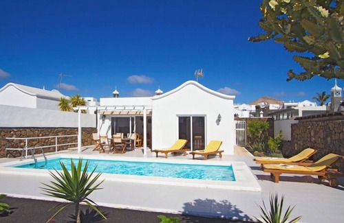 Tias House | Beautiful house with solarheated and private pool