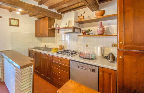 Caprese Michelangelo House | Beautiful home in Caprese Michelangelo