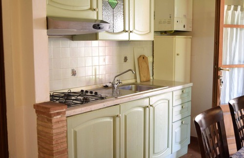 Castiglione del Lago Apartment | Beautiful apartment for 6 people with WIFI, pool, A/C, TV, veranda and parking