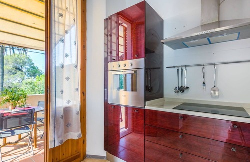 Castiglioncello Villa | Beautiful villa for 6 people with WIFI, A/C, TV, terrace, pets allowed and parking