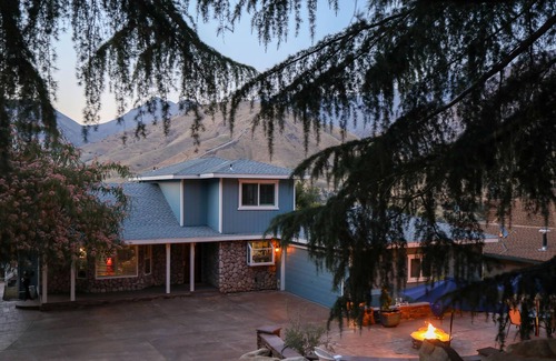 Kernville House | Beautiful Kernville Mountaintop Hideaway - New Hot Tub - 1.5 mi to downtown