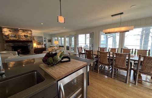 Green Lake House | Beautiful Lake Front Property within 3 blocks walk to Green Lake Town center.