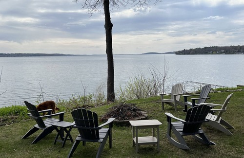 Green Lake House | Beautiful Lake Front Property within 3 blocks walk to Green Lake Town center.