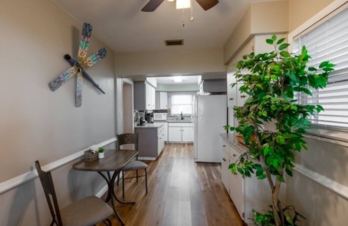Leesburg House | Beautiful Lake Harris sunsets and wildlife on the property! Enjoy gentle breeze