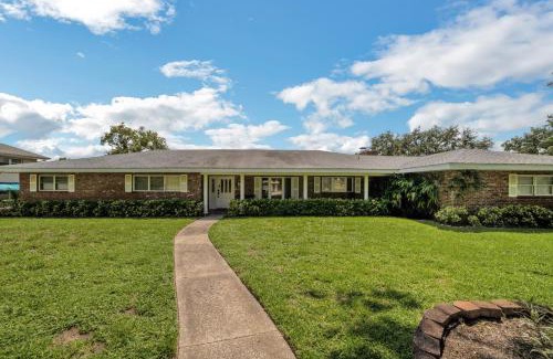 Haines City House | Beautiful Lake View Retreat Drivable to Theme Parks home