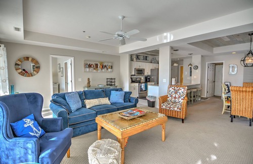 Lake Ozark Condo | BEAUTIFUL LAKE VIEW & JUST STEPS FROM THE POOL, 3BD/3BA CONDO W/12X40 BOAT SLIP