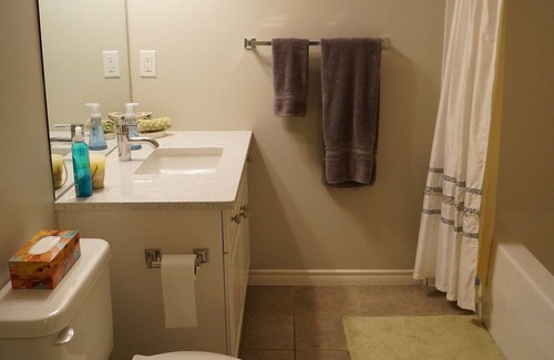 Central Okanagan Condo | BEAUTIFUL LAKEFRONT, GROUNDFLOOR CONDO AVAILABLE, IDEAL UBCO RENTAL