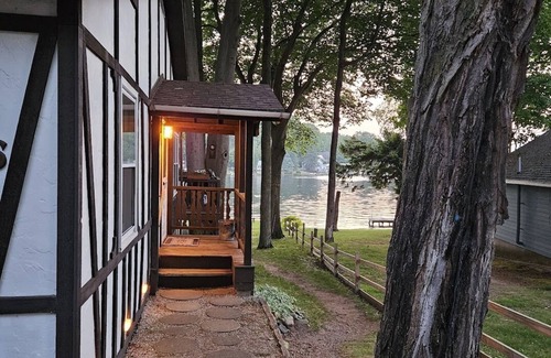 Ludington House | Beautiful Lakefront House on Hamlin Lake. Great location and plenty of room!
