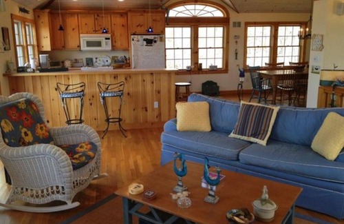 Vineyard Haven House | Beautiful Lambert’s Cove Home with panoramic water views