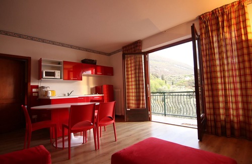 Malcesine Villa | Beautiful large apartment with large terrace fantastic sea view
